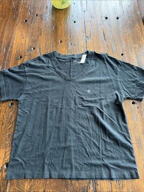 aerie Black V-Neck oversized Short Sleeve Tee